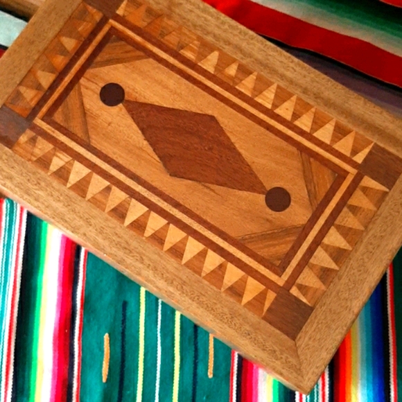 Vintage handmade multi wood box hidden bottom - Picture 3 of 14